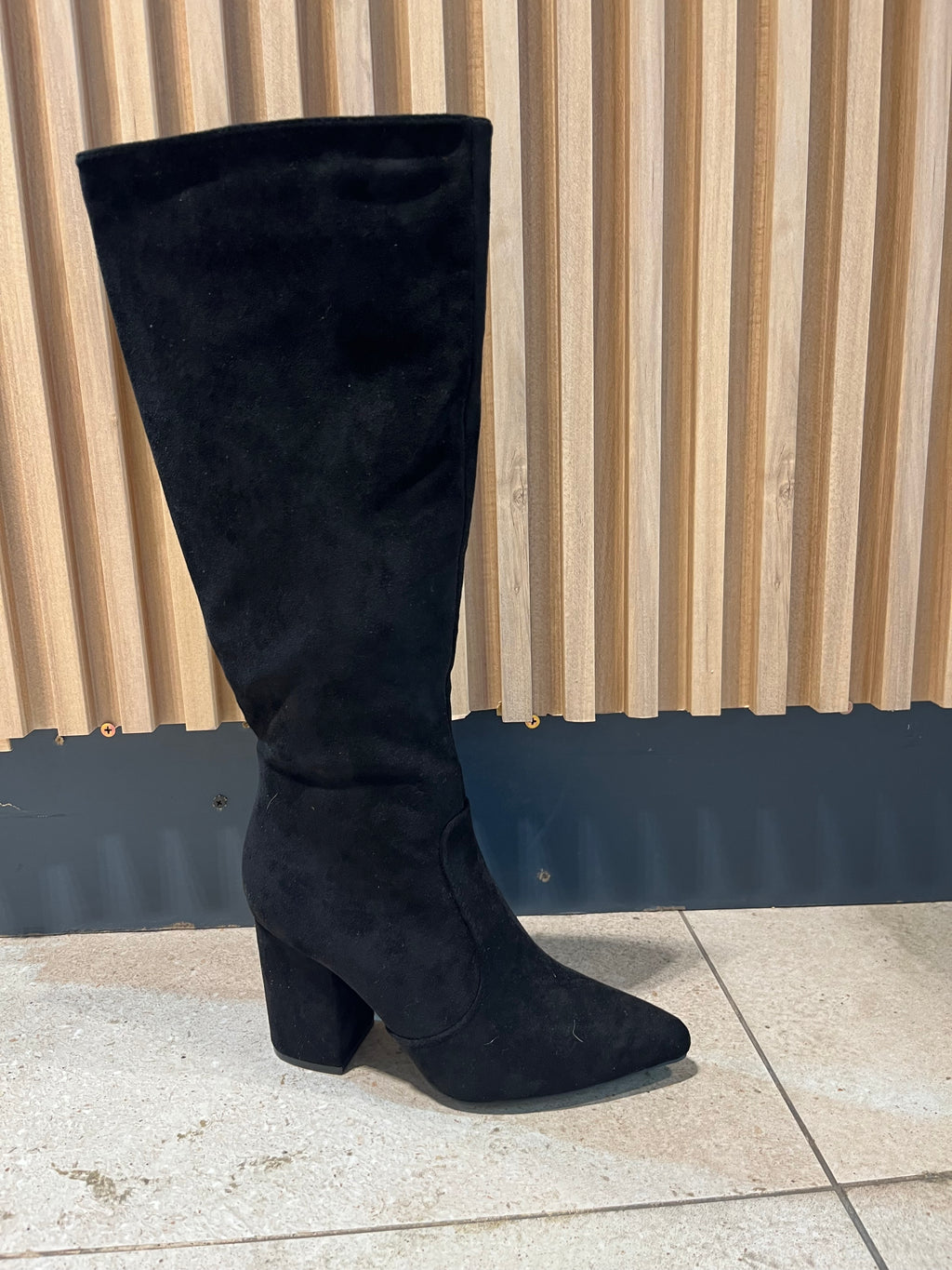 Bota Milano