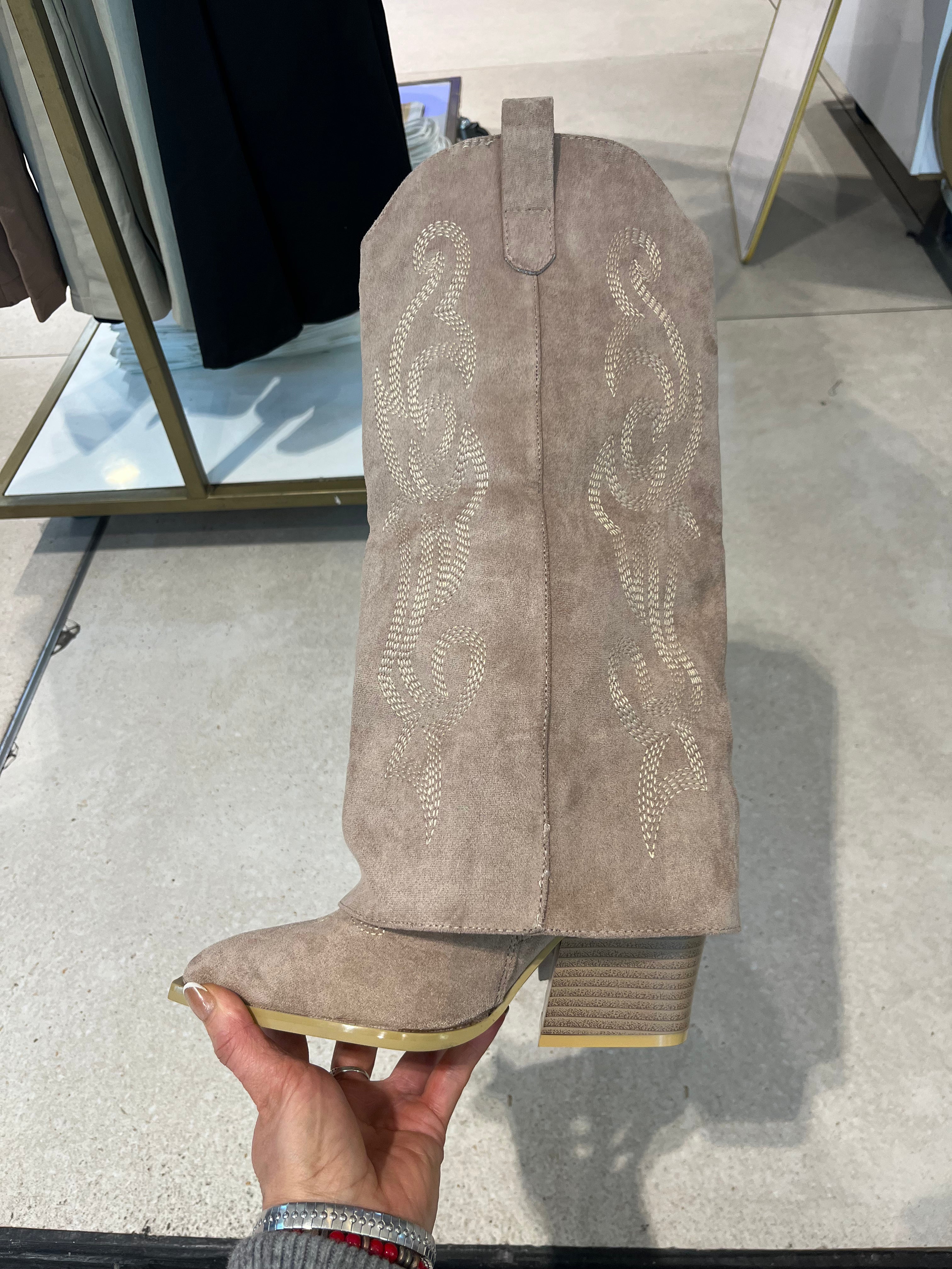 Botas Belice